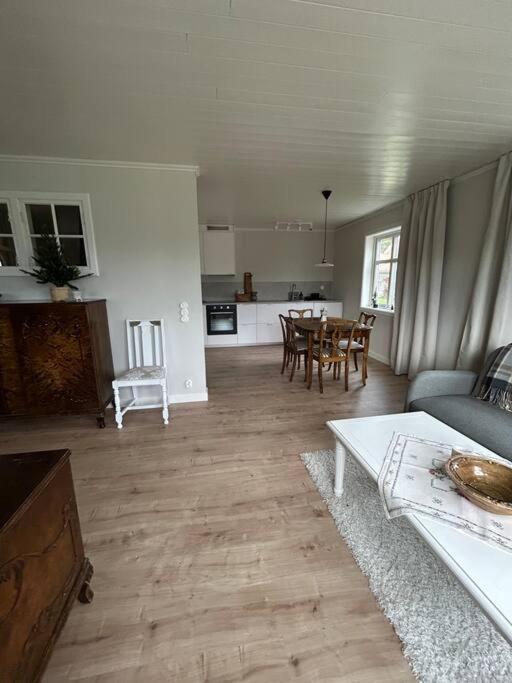 Ny Laegenhet I Vesene Apartment Ljung Ngoại thất bức ảnh
